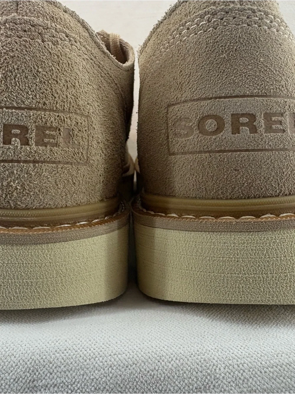 Sorel Slabtown 62 Men's Chukka Suede Sneaker size 9.5 NEW